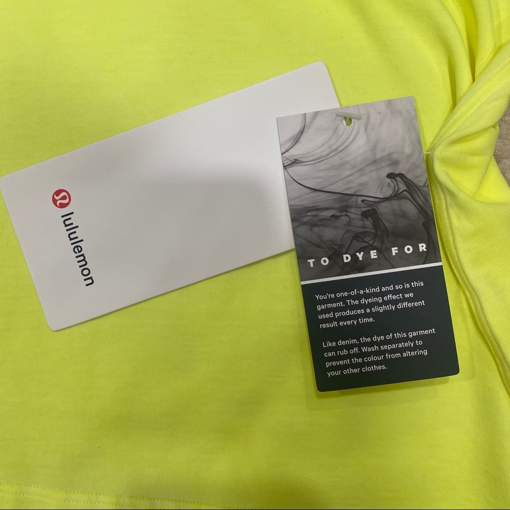 Lululemon Cates Tee Fade New with Tags 8 - Picture 4 of 5